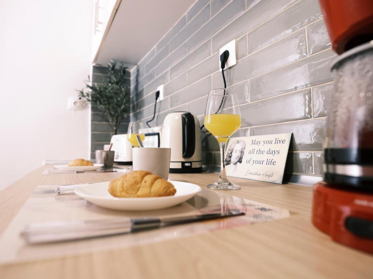 "Under The Olive Tree"- Beautiful Apartment In The Heart Of Ateny Zewnętrze zdjęcie